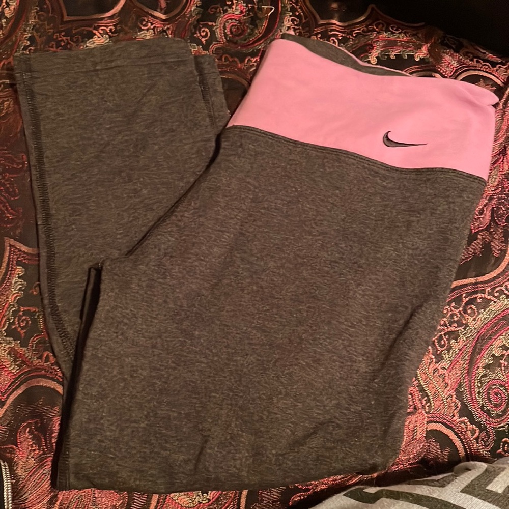 Nike dri fit legging capris